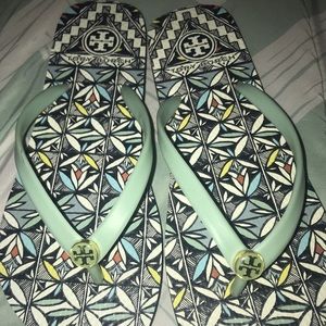 Tory Burch Printed thin flip flop